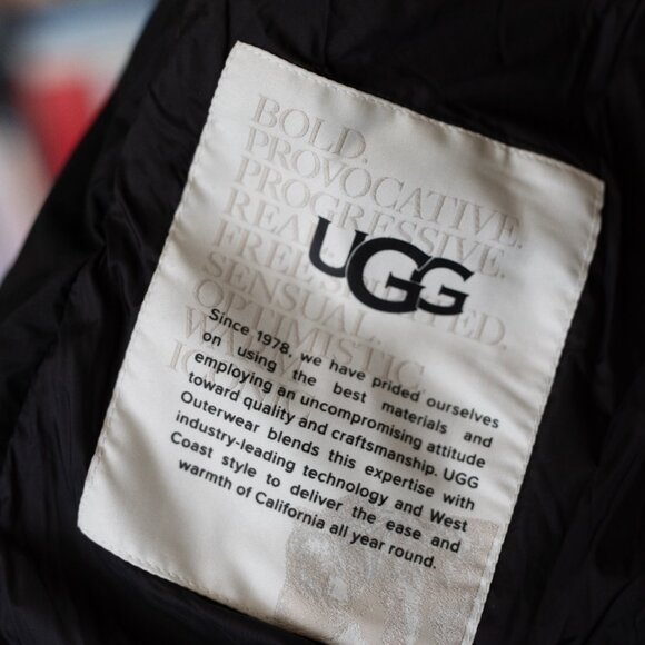 UGG Women's Catherina Puffer Jacket XS - Picture 14 of 14
